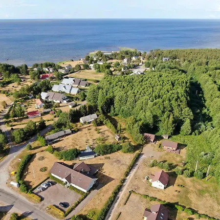 Puhkemajad Semesterbostad *