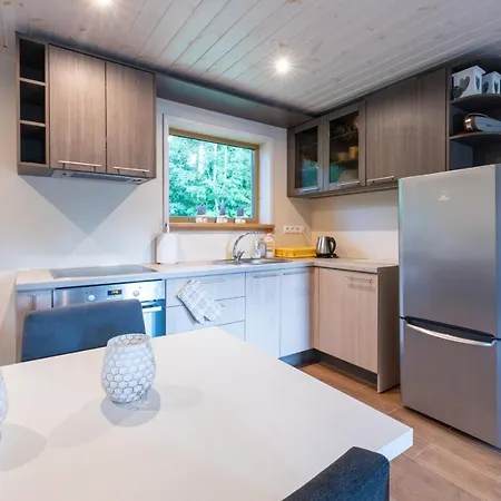 Semesterbostad Puhkemajad