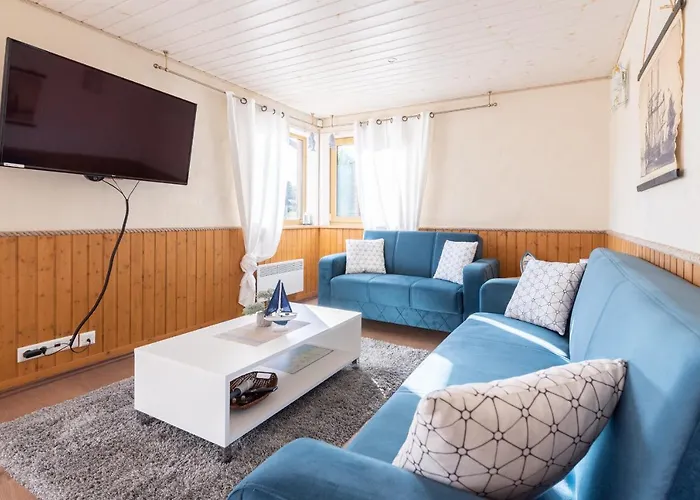 Holiday home Puhkemajad